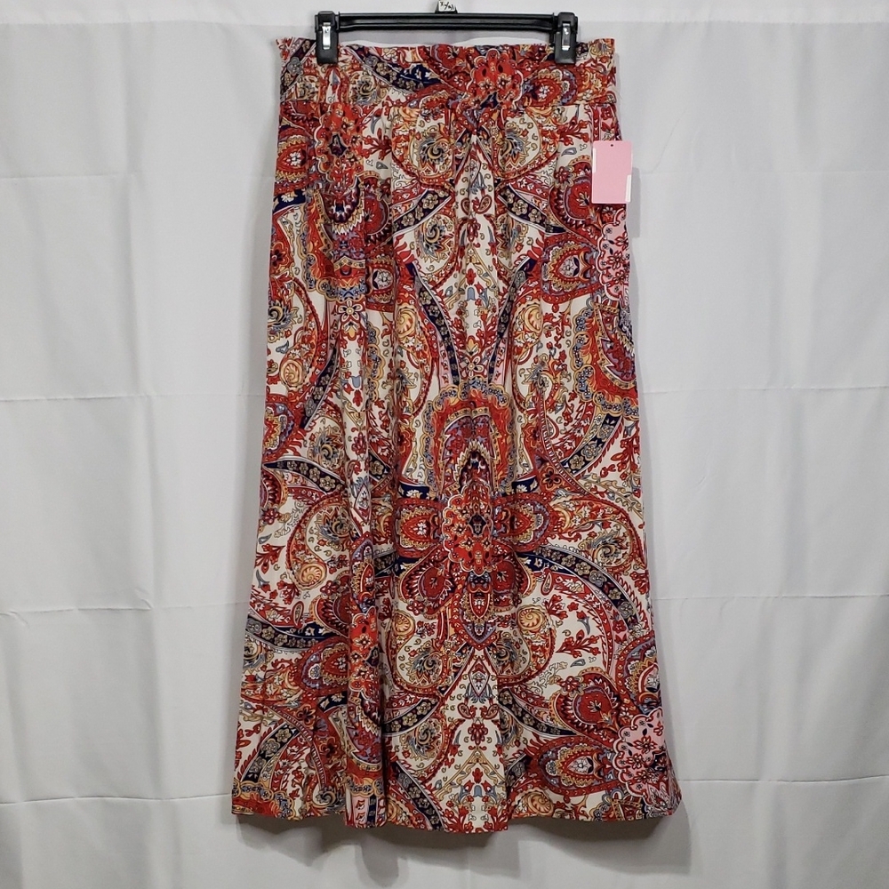 Red, White, and Blue Paisley Design Maxi Skirt.  Size: XL
